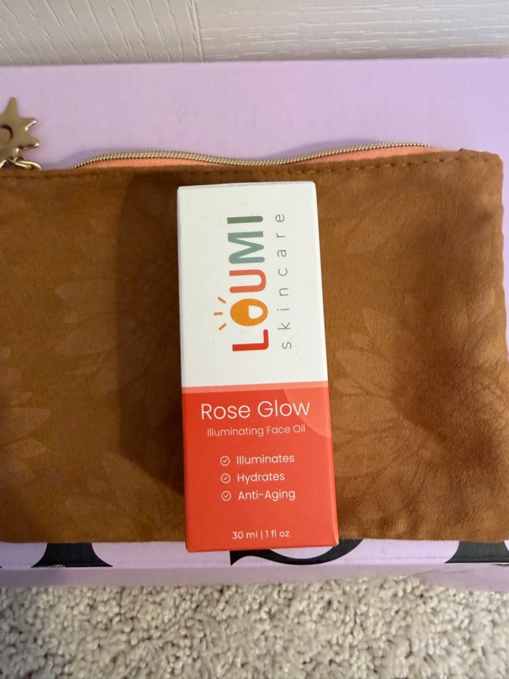 Loumi Skincare Rose Glow Face Oil - Picture 2 of 4